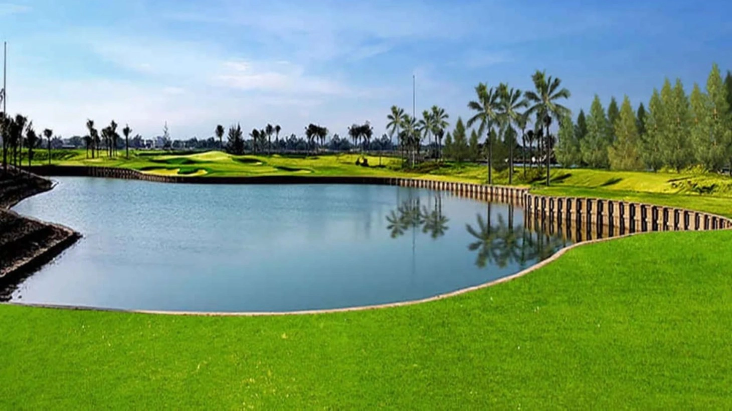 One-Day Golf Tour at BRG Da Nang Golf Resort