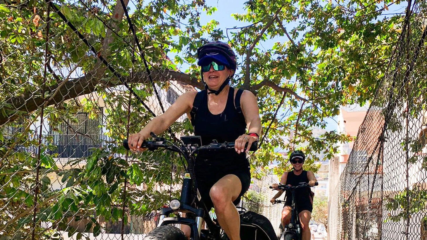 Day Tour | Hanoi Self Ride E-bike City tour: Lakes, Riverside & Hidden Gems