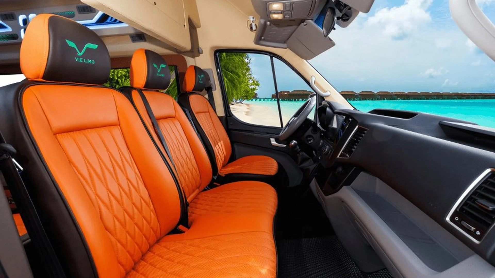 Transfer from Tan Son Nhat Airport to Mui Ne - Phan Thiet | Limousine