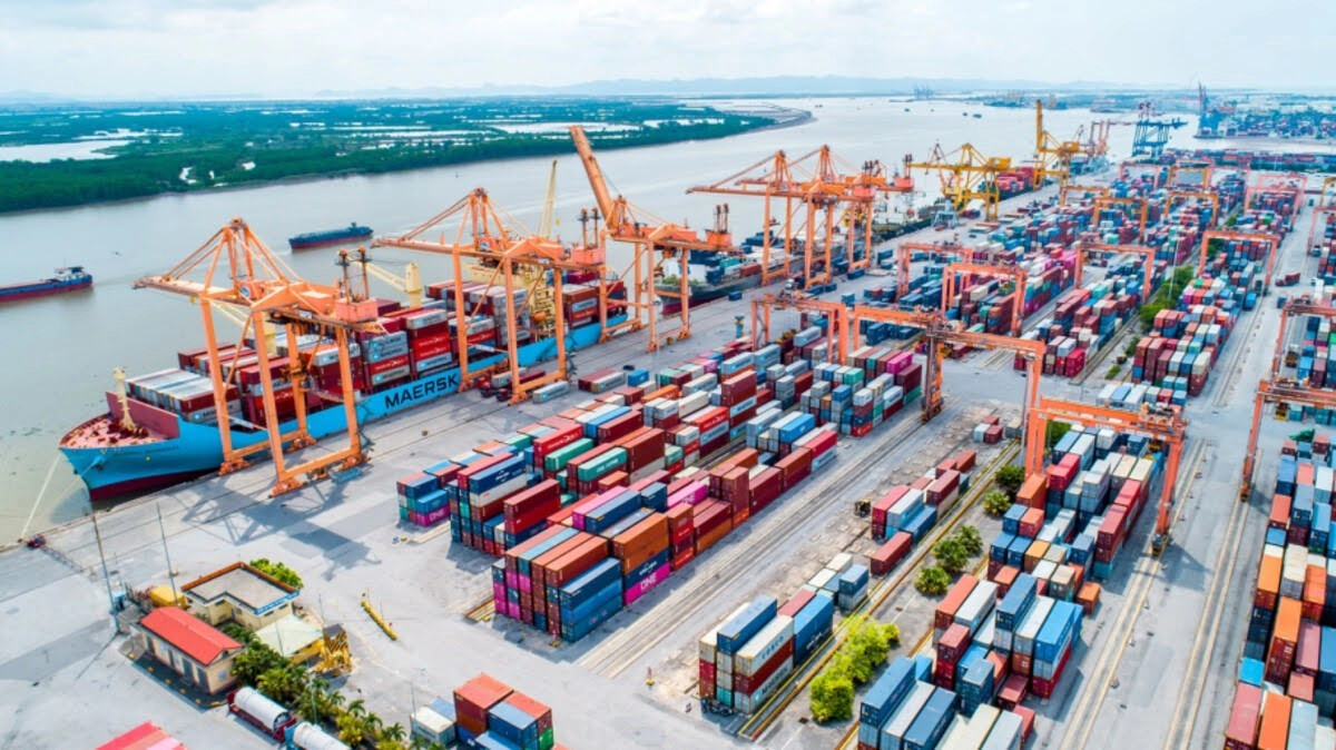 Useful tips for exploring Hai Phong Harbor