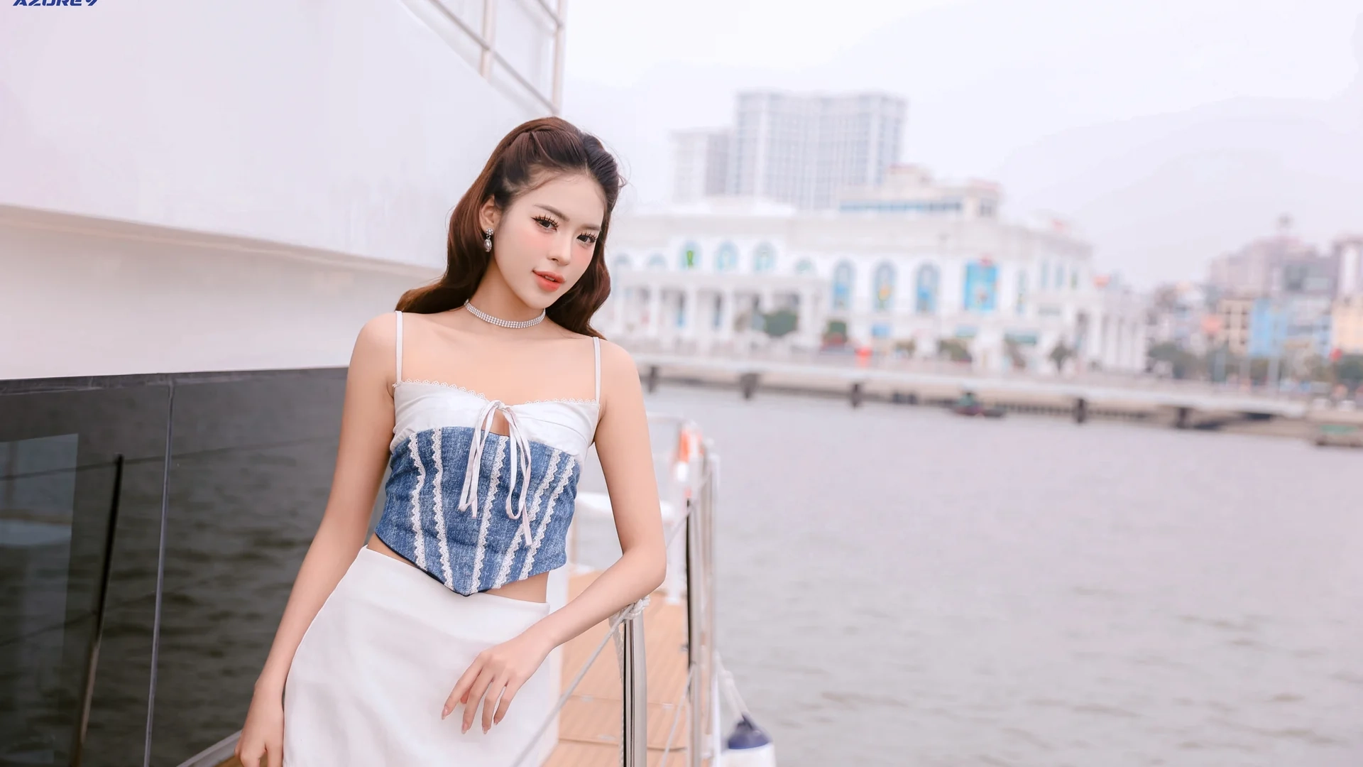 Day tour | Enjoy the morning sightseeing in Ha Long Bay with Azure9 Yacht