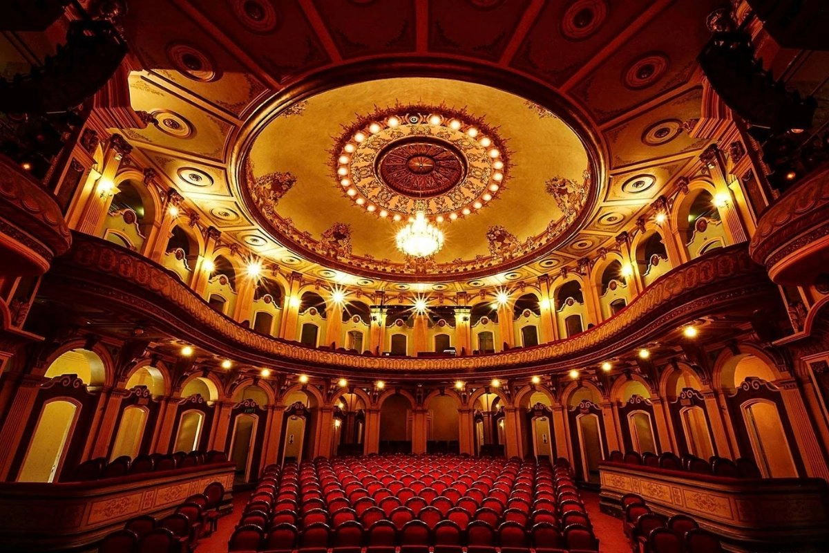 Inside Hai Phong Opera House 