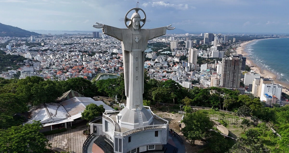 Christ of Vung Tau