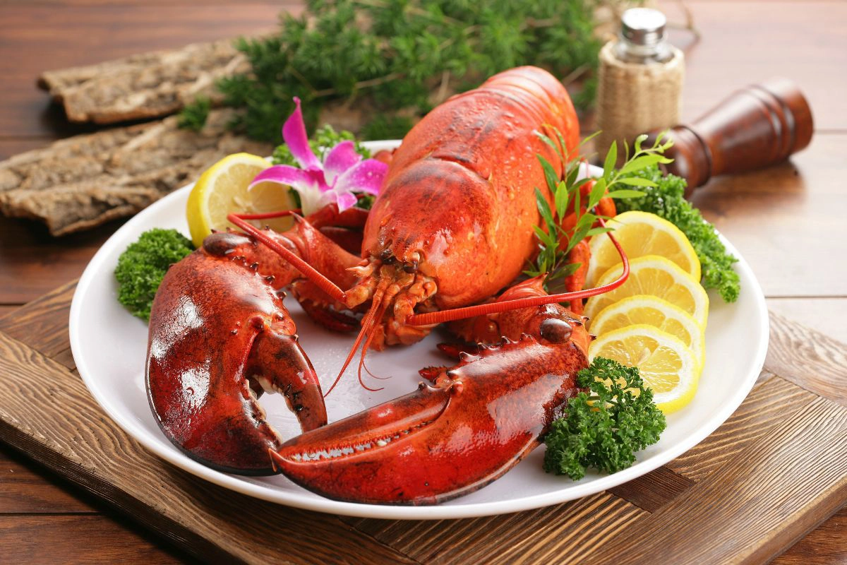 Simple cooking methods let fresh seafood flavors stand out